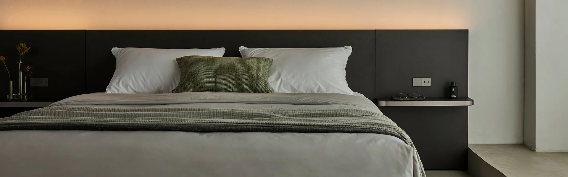 모노 침대로 호텔이 되는 첫 순간